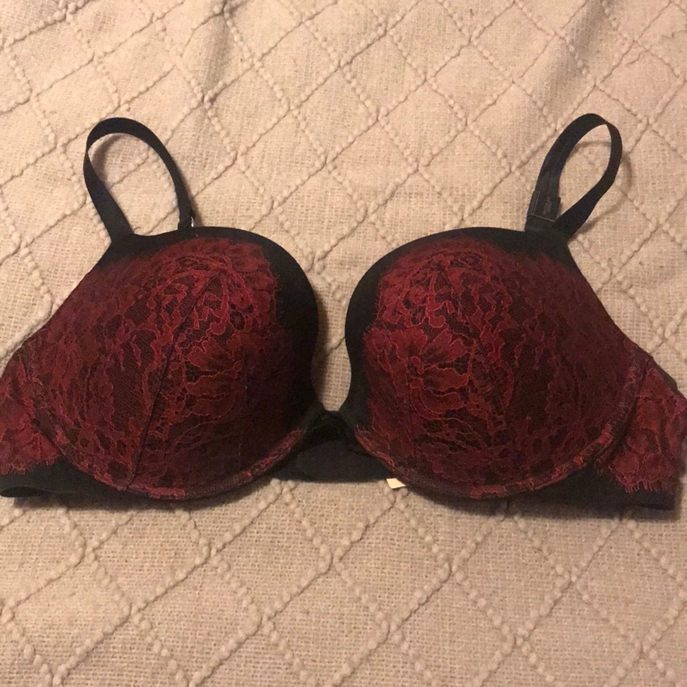 Victoria’s Secret bra
